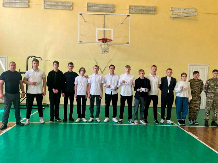 В МКОУ "Шуберская СОШ" прошло награждение знаками отличия комплекса ГТО выпускников. В МКОУ "Шуберская СОШ" прошло награждение знаками отличия комплекса ГТО выпускников.