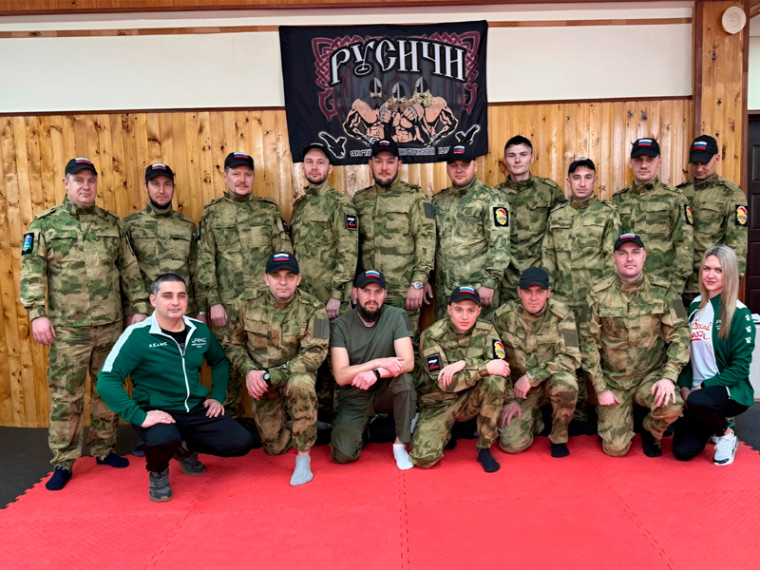 В преддверии праздника Дня защитника Отечества, в зале спортивно-патриотического клуба "Русичи" села Новая Усмань прошёл Фестиваль ВФСК ГТО среди членов добровольной народной дружины «Русичи». В преддверии праздника Дня защитника Отечества, в зале спортивно-патриотического клуба "Русичи" села Новая Усмань прошёл Фестиваль ВФСК ГТО среди членов добровольной народной дружины «Русичи».